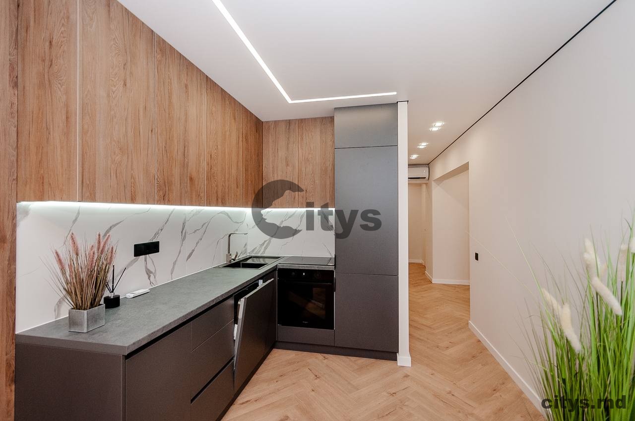 3-х комнатная квартира, 80м², Bd. Moscova photo 0