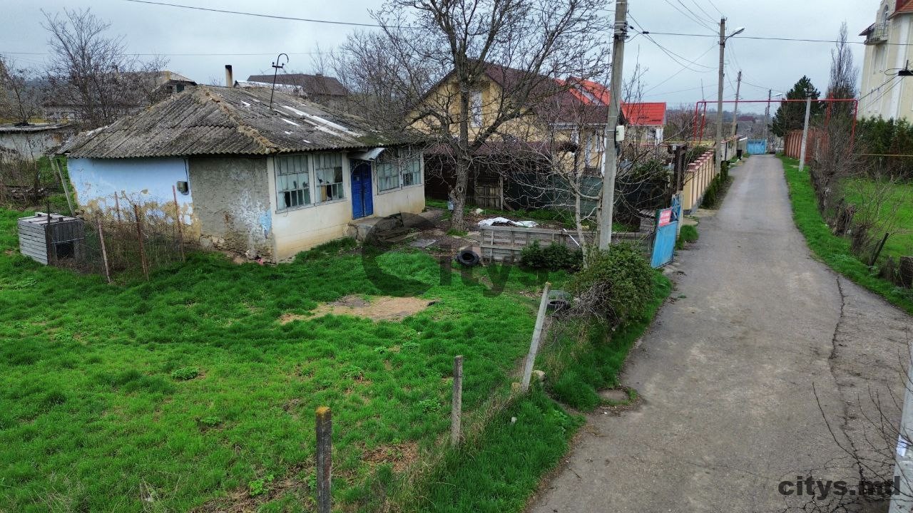 Teren  pentru construcții, Nucilor photo 1