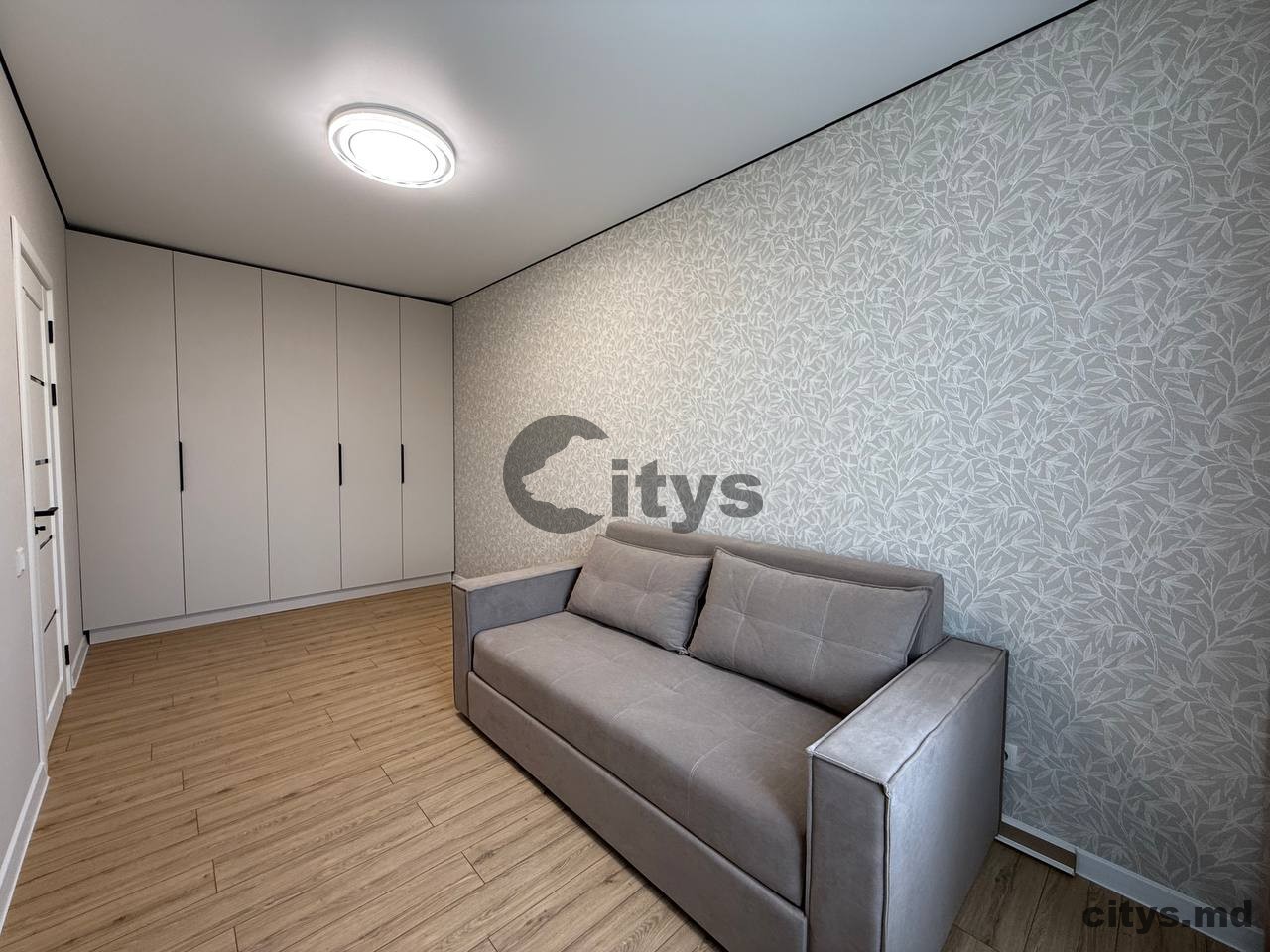 2-х комнатная квартира, 46м², Д. Рышкану photo 0