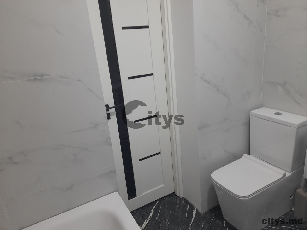 2-х комнатная квартира, 45м², Буюканы/В.Лупу 47 J photo 3