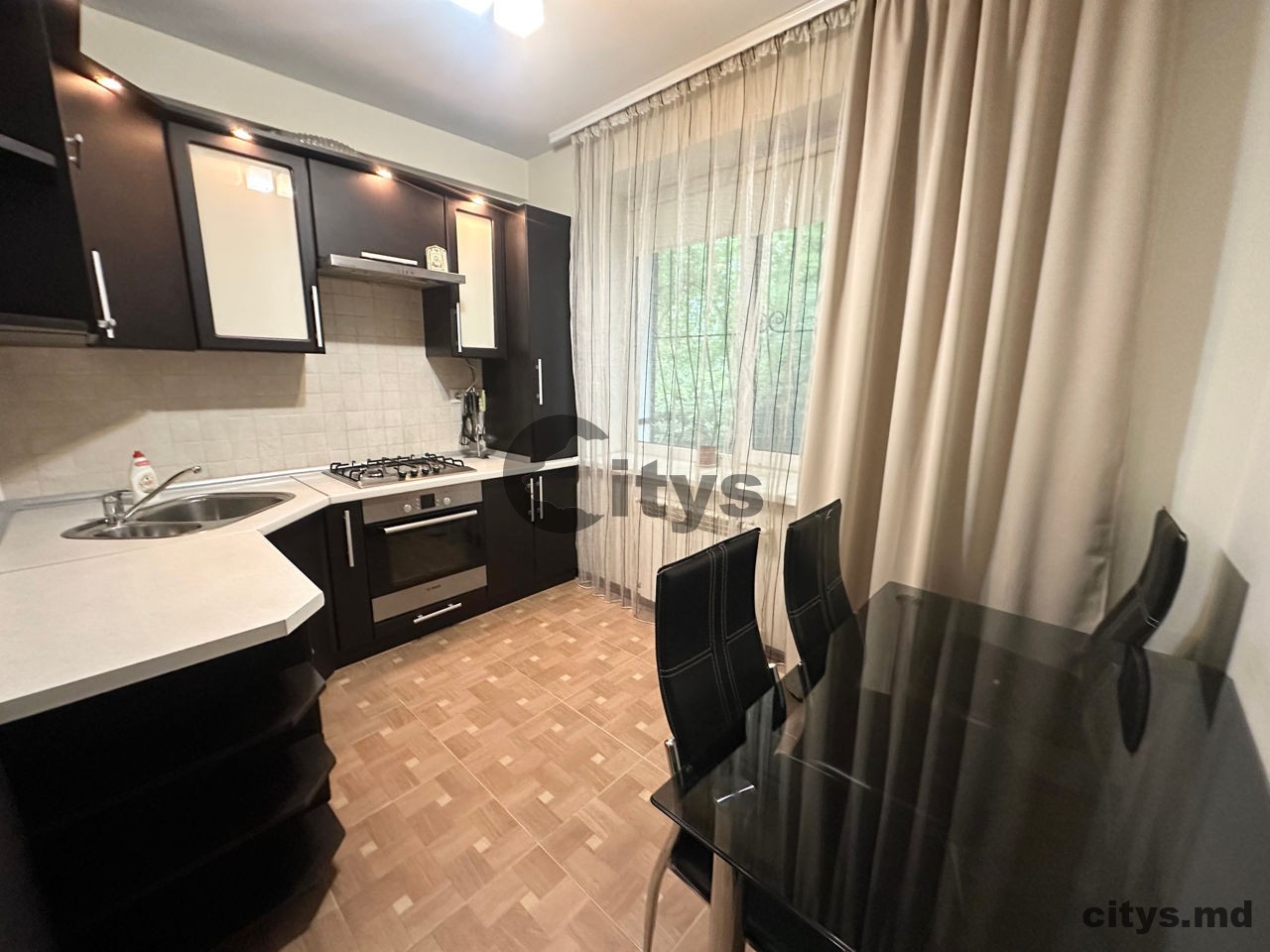 Apartament cu 2 camere, 50m², Miron Costin 6660 photo 1