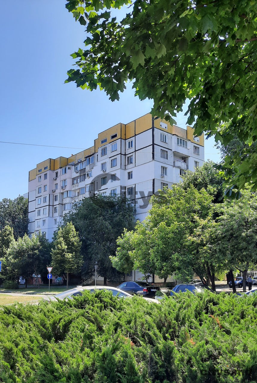Apartament cu 3 camere, 74m², Str.Izmail photo 13