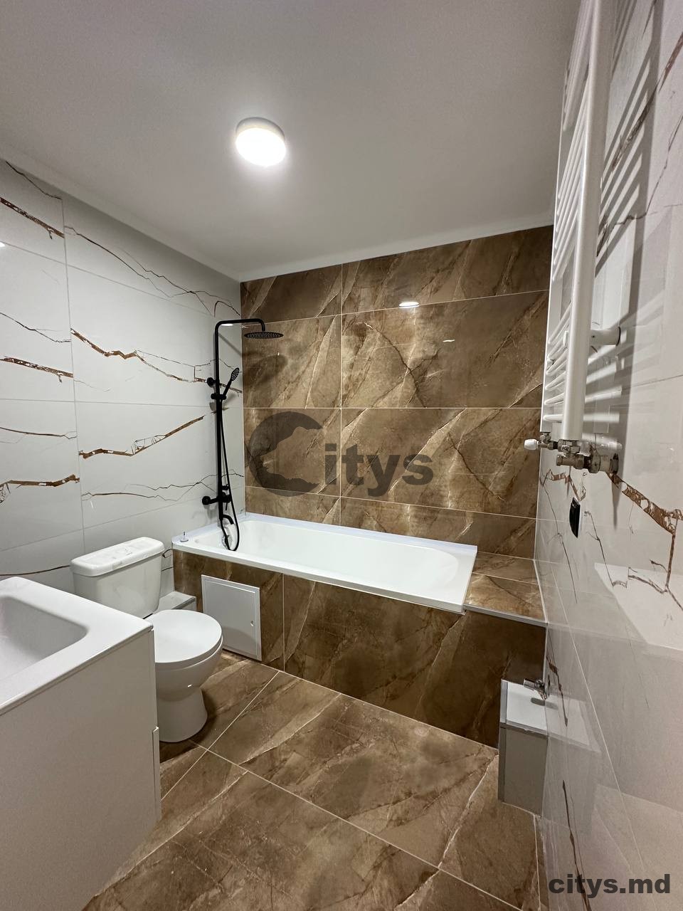 Apartament cu 2 camere, 58m², Alba Iulia photo 9