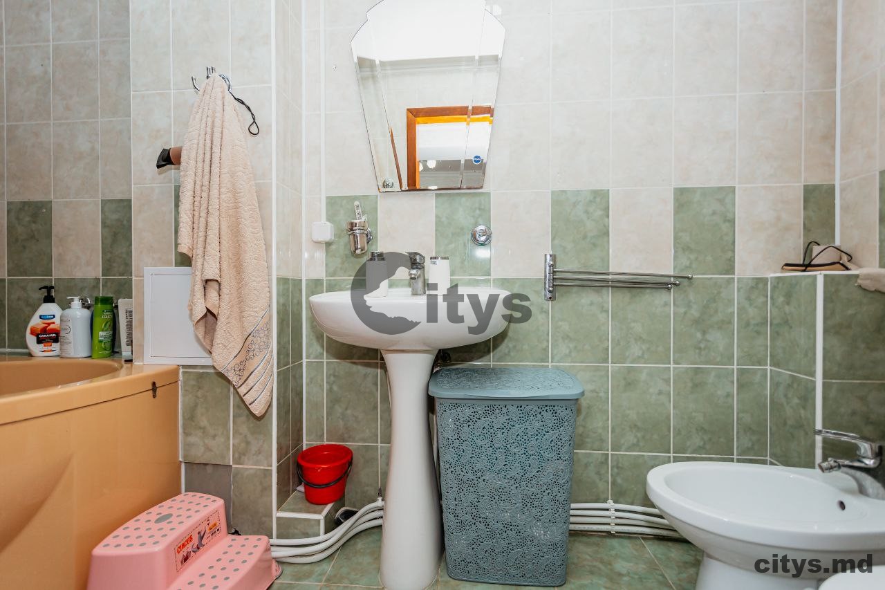 2-х комнатная квартира, 54м², Strada Sucevița photo 4