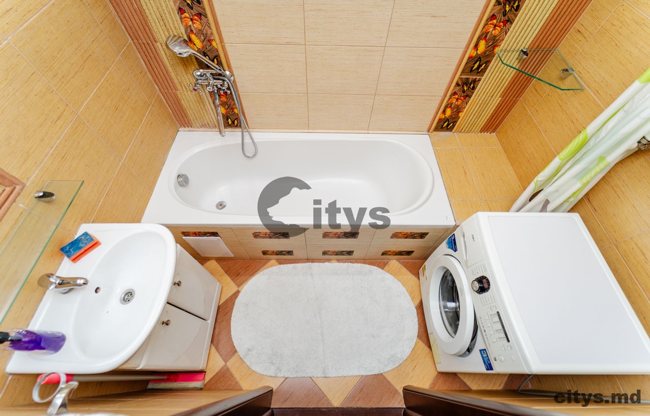 Apartament cu 3 camere, 80m², str.Ismail photo 3