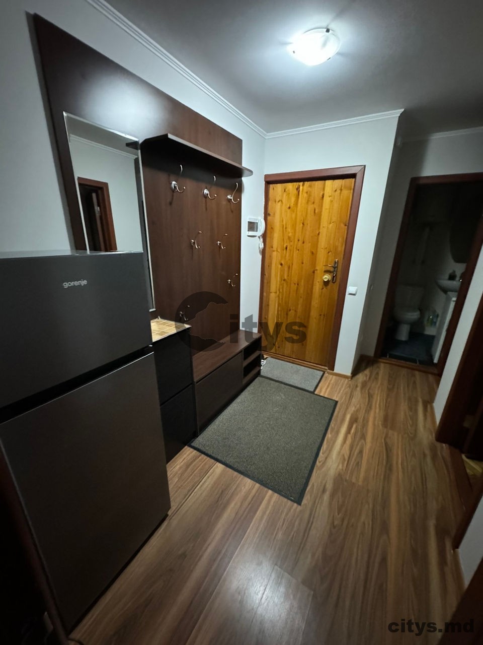 Apartament cu 2 camere, 50m², bd. Dacia photo 5