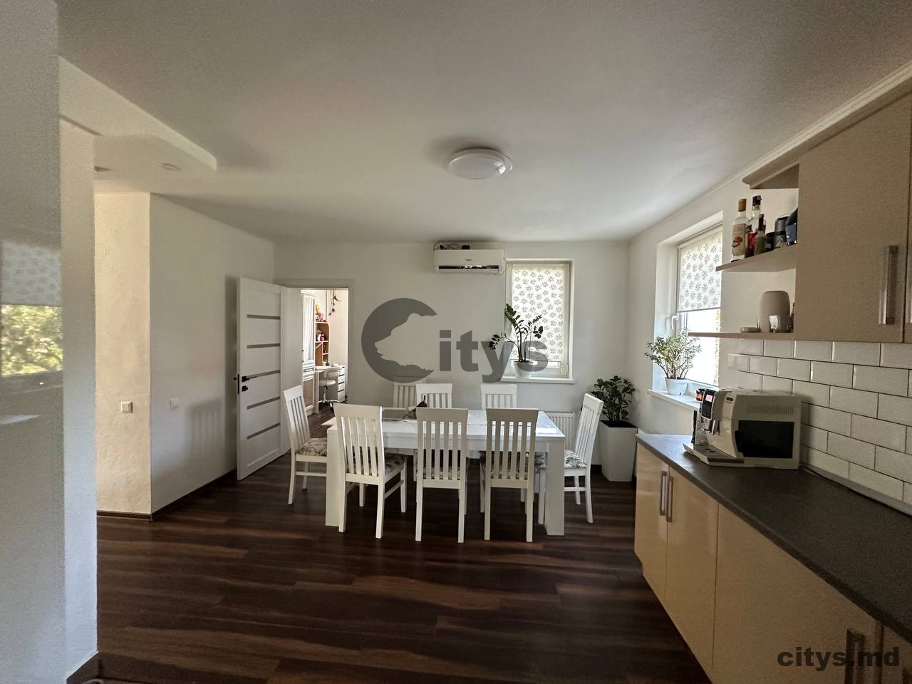Casă cu 2 nivele, 160m²,Тогатино, Келтуитор, ул. Трандафирилор photo 10