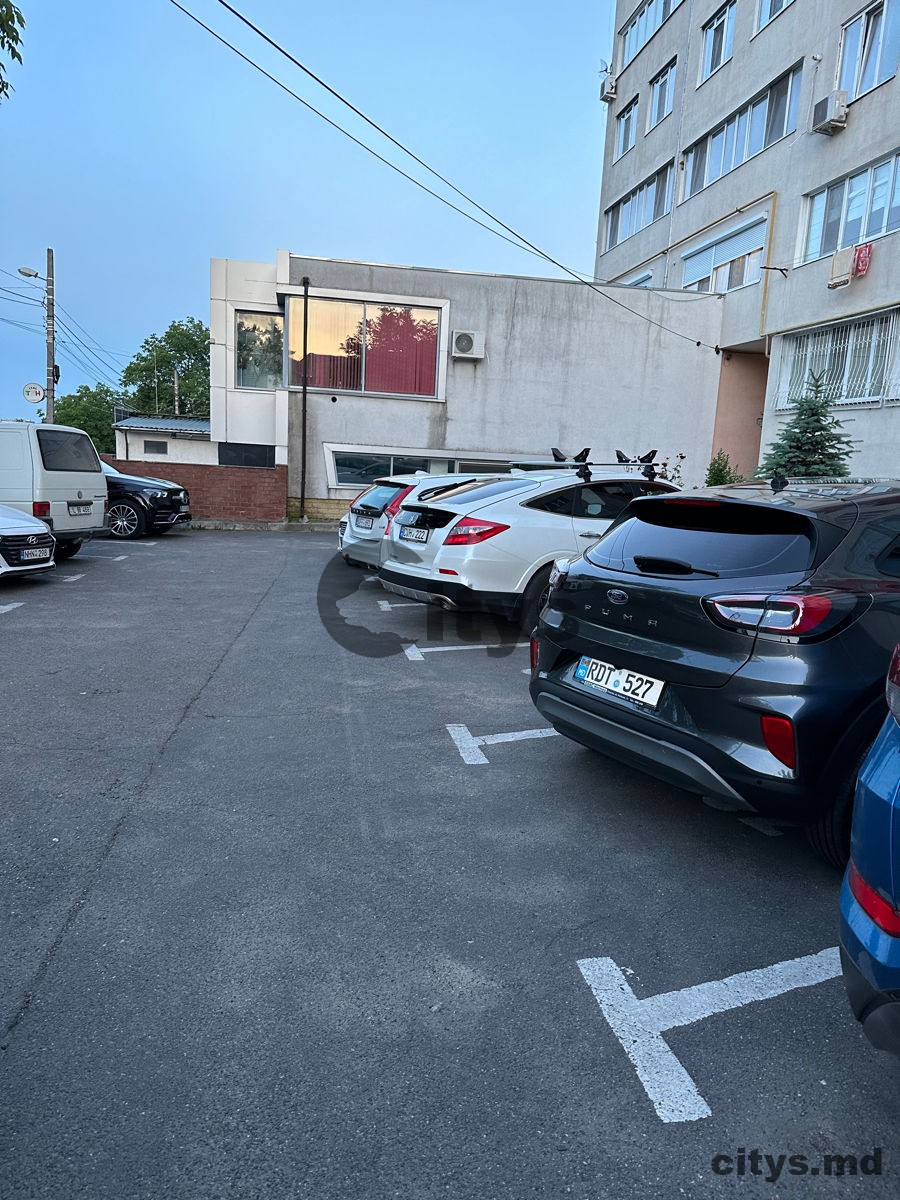 Chirie - 2-х комнатная квартира, 60м², Buiucani,Serghei Rahmaninov photo 3