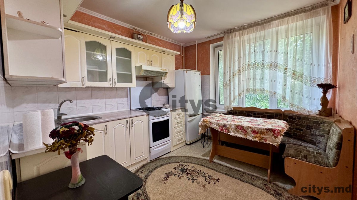 Apartament cu 2 camere, 47m², Buiucani, Ion Creangă photo 5