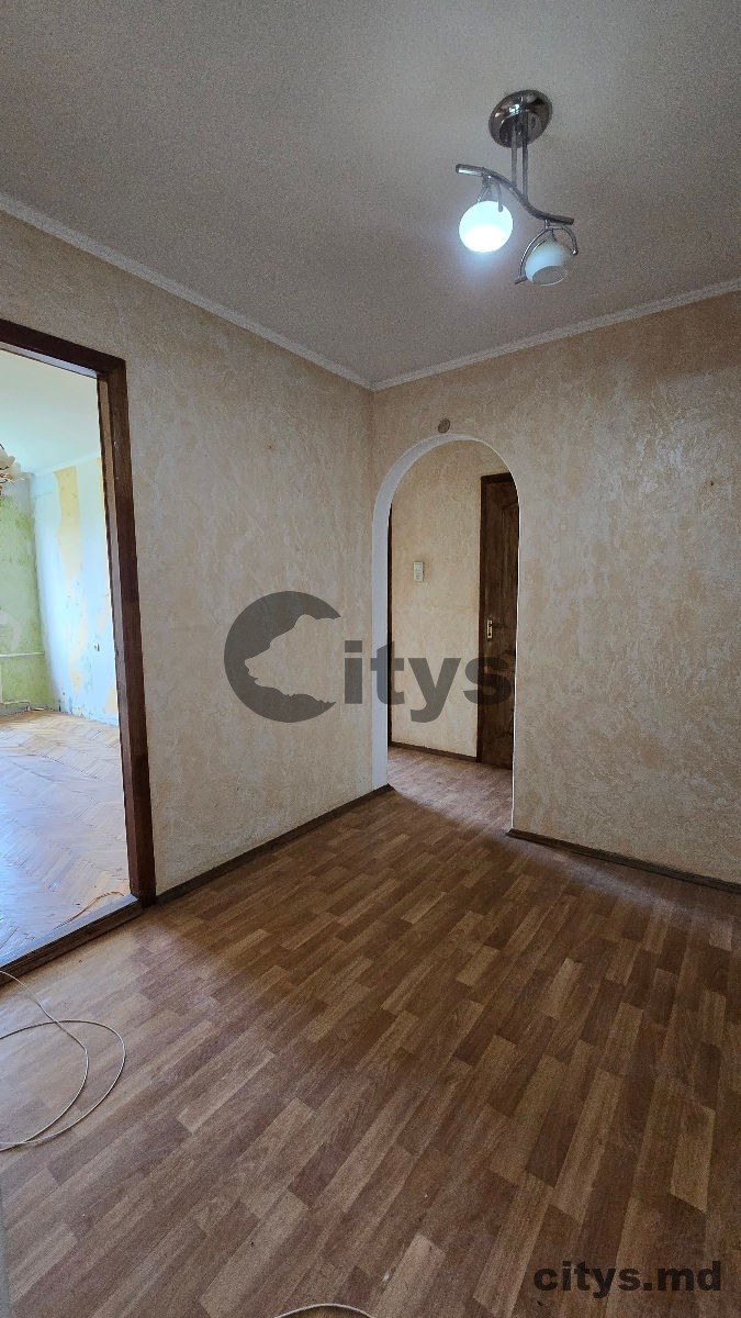 Apartament cu 2 camere, 48m², Botanica, Dacia photo 2