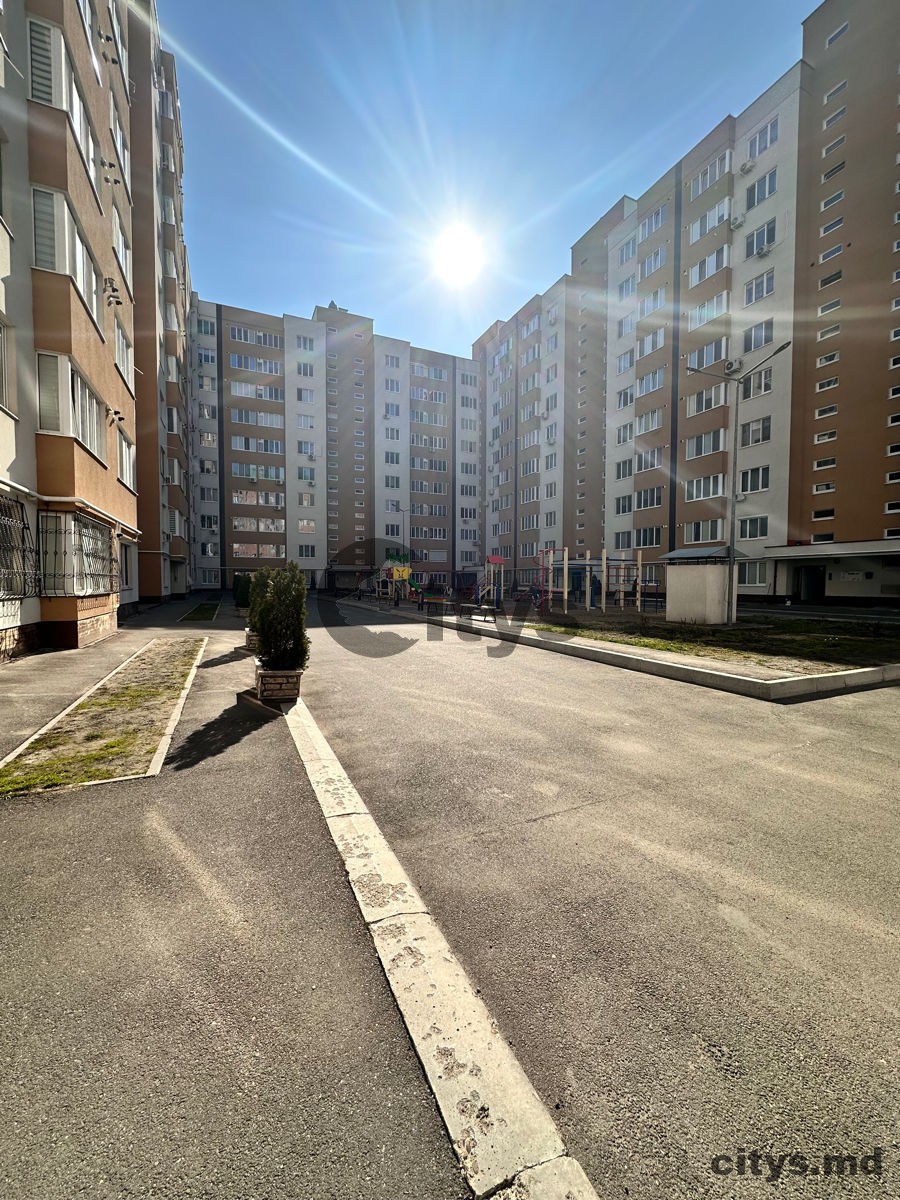 Apartament cu 2 camere, 64m², Botanica, Petru Ungureanu photo 9
