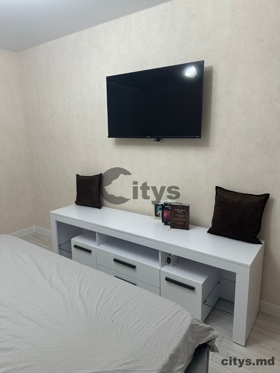 Apartament cu 2 camere, 60m², Botanica ,bd. Decebal photo 5