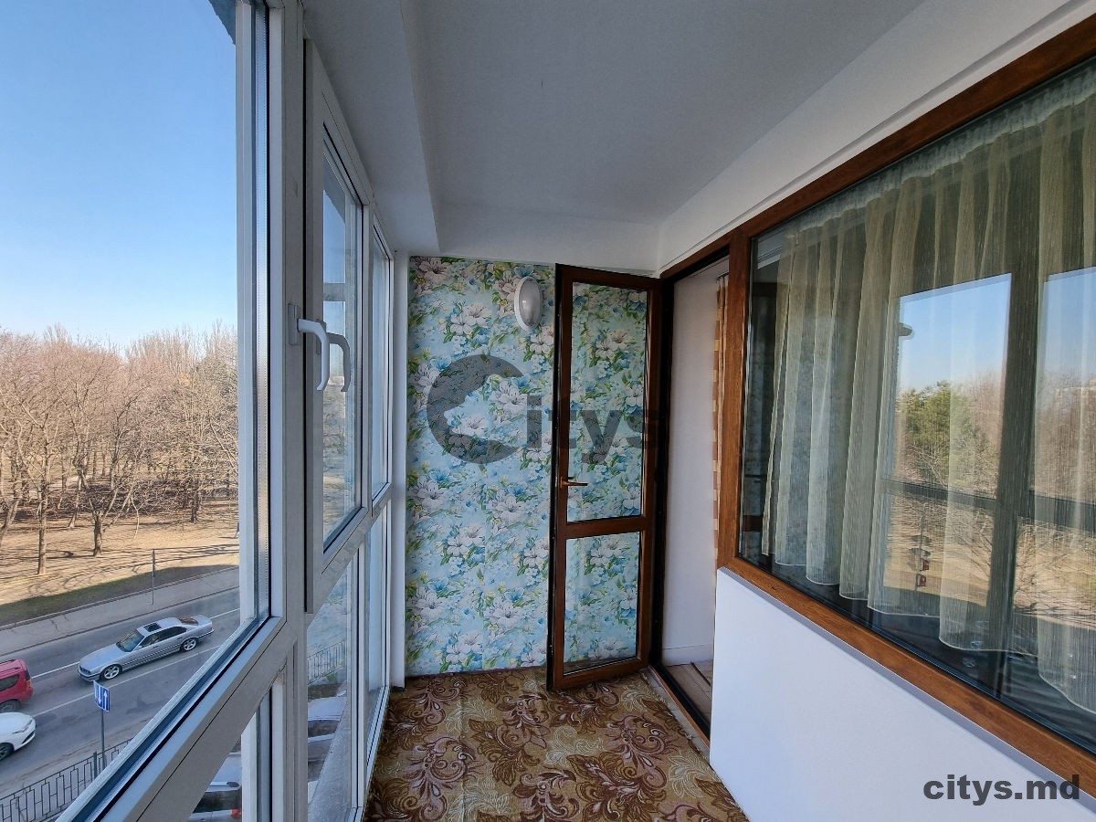 Apartament cu 2 camere, 82m², Botanica , Cuza Vodă photo 3