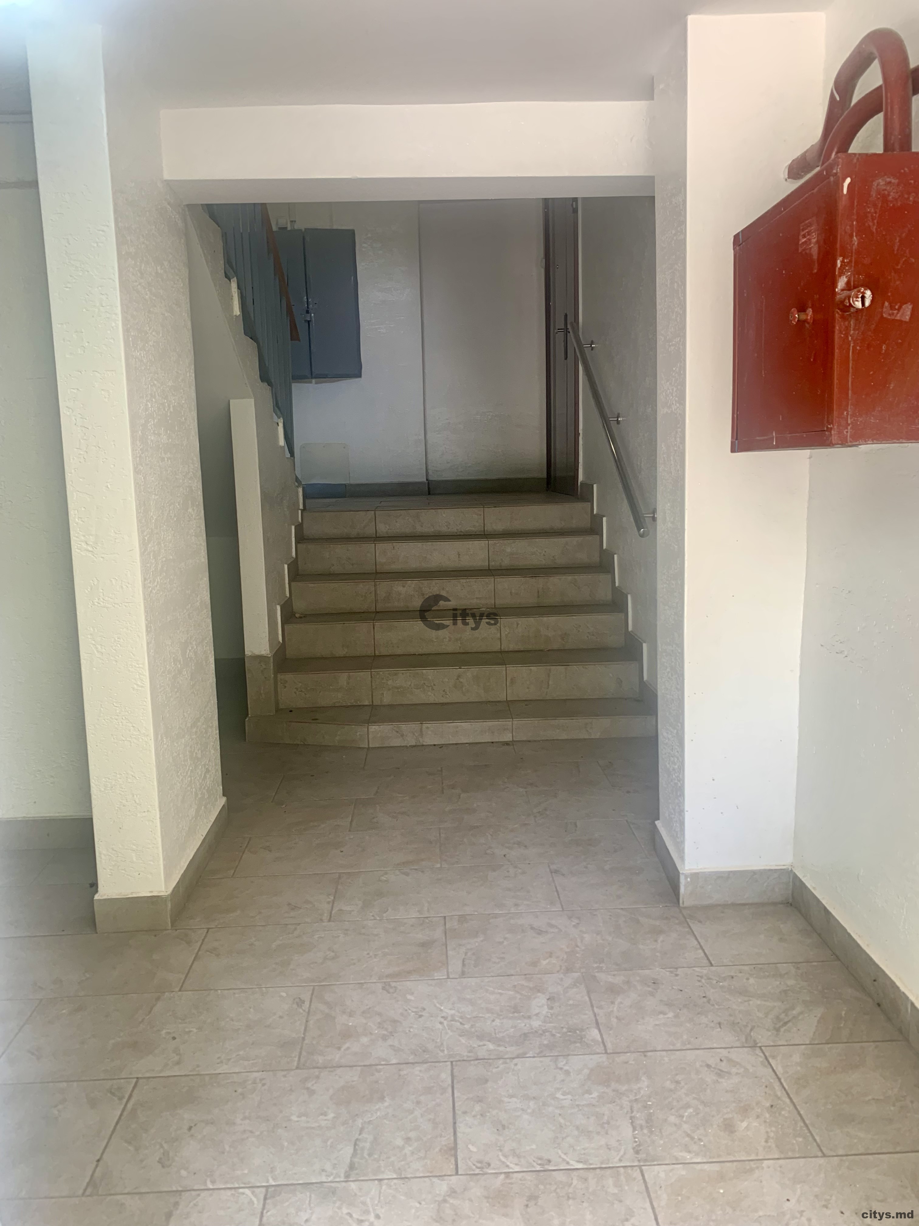 2-х комнатная квартира, 53м²,Ciocana. str.Ginta Latina photo 2