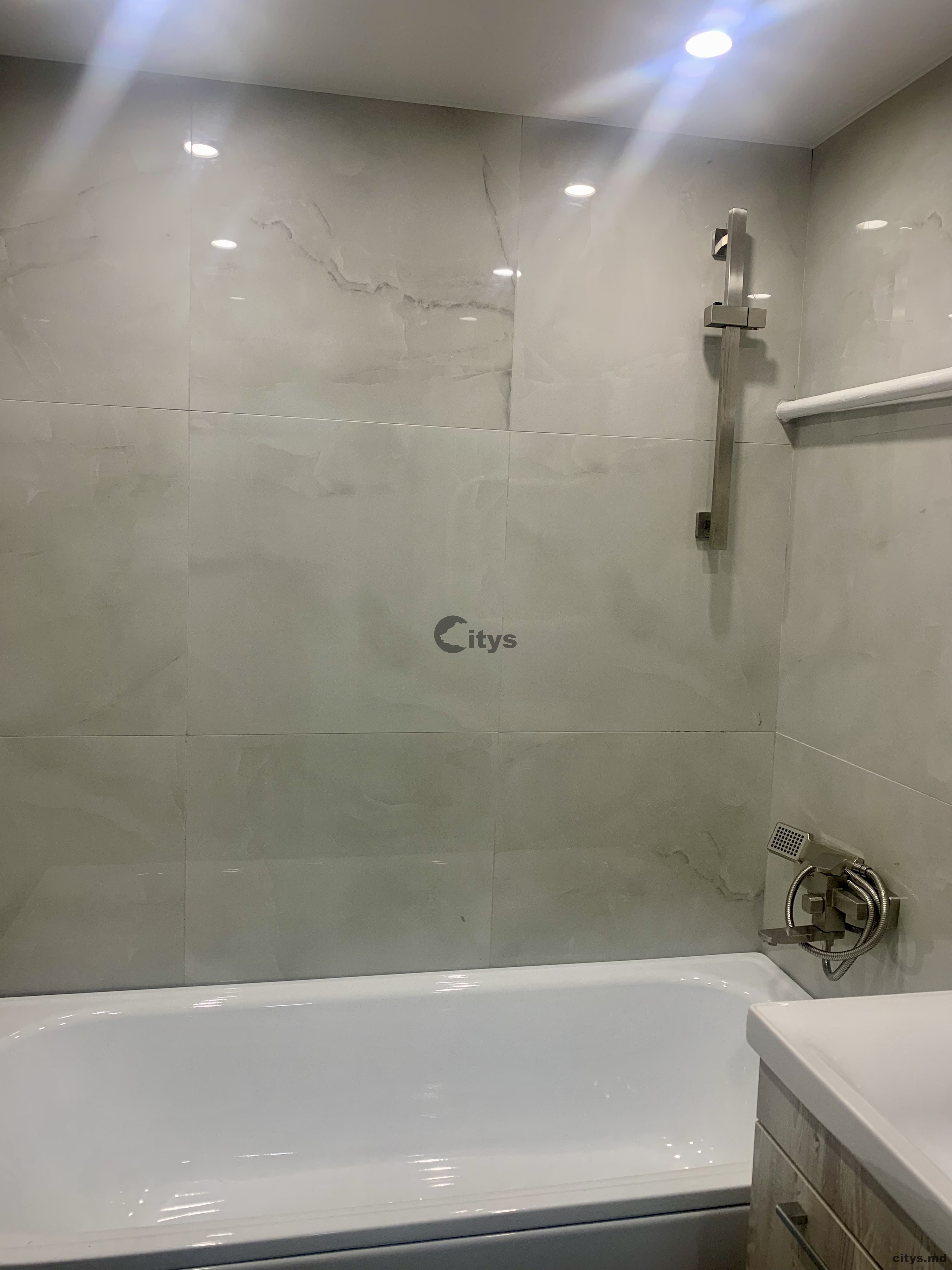 2-х комнатная квартира, 53м²,Ciocana. str.Ginta Latina photo 10