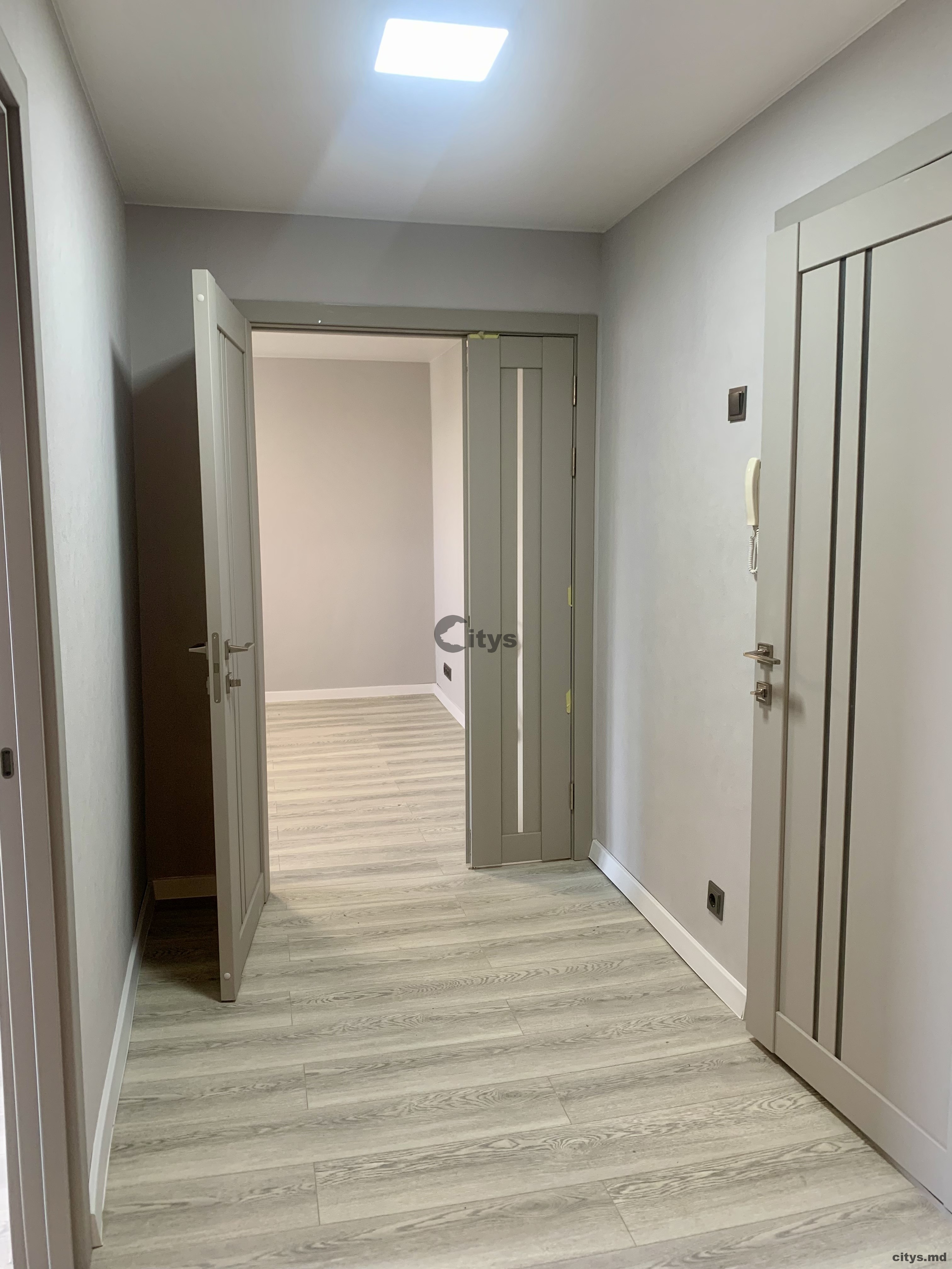 2-х комнатная квартира, 53м²,Ciocana. str.Ginta Latina photo 4