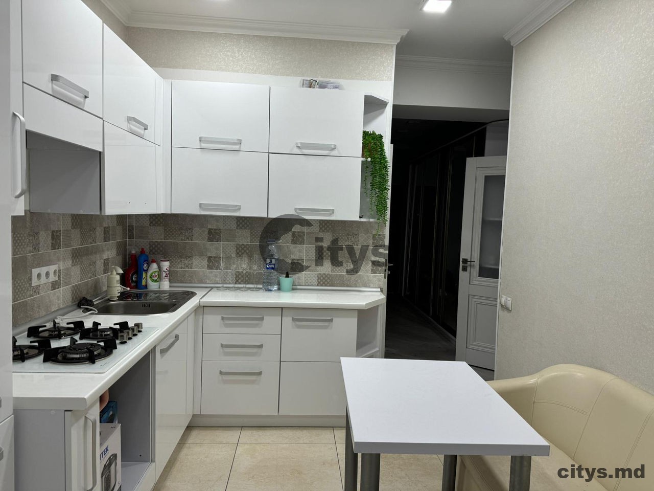 Chirie-Apartament cu 1 cameră, 49m², Centru, Grigore Ureche photo 2