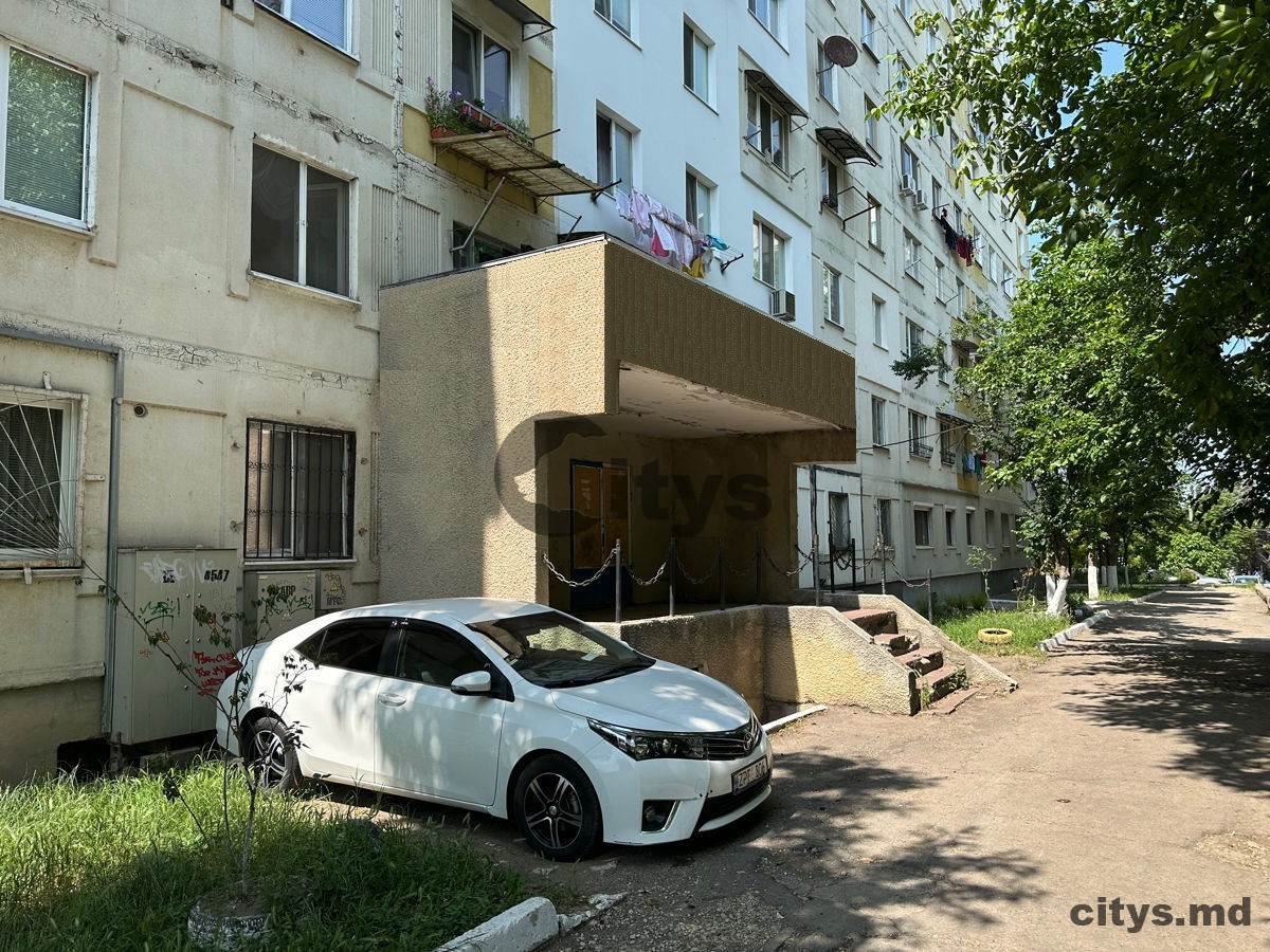 Apartament cu 1 cameră, 33m², Sarmizegetusa photo 2