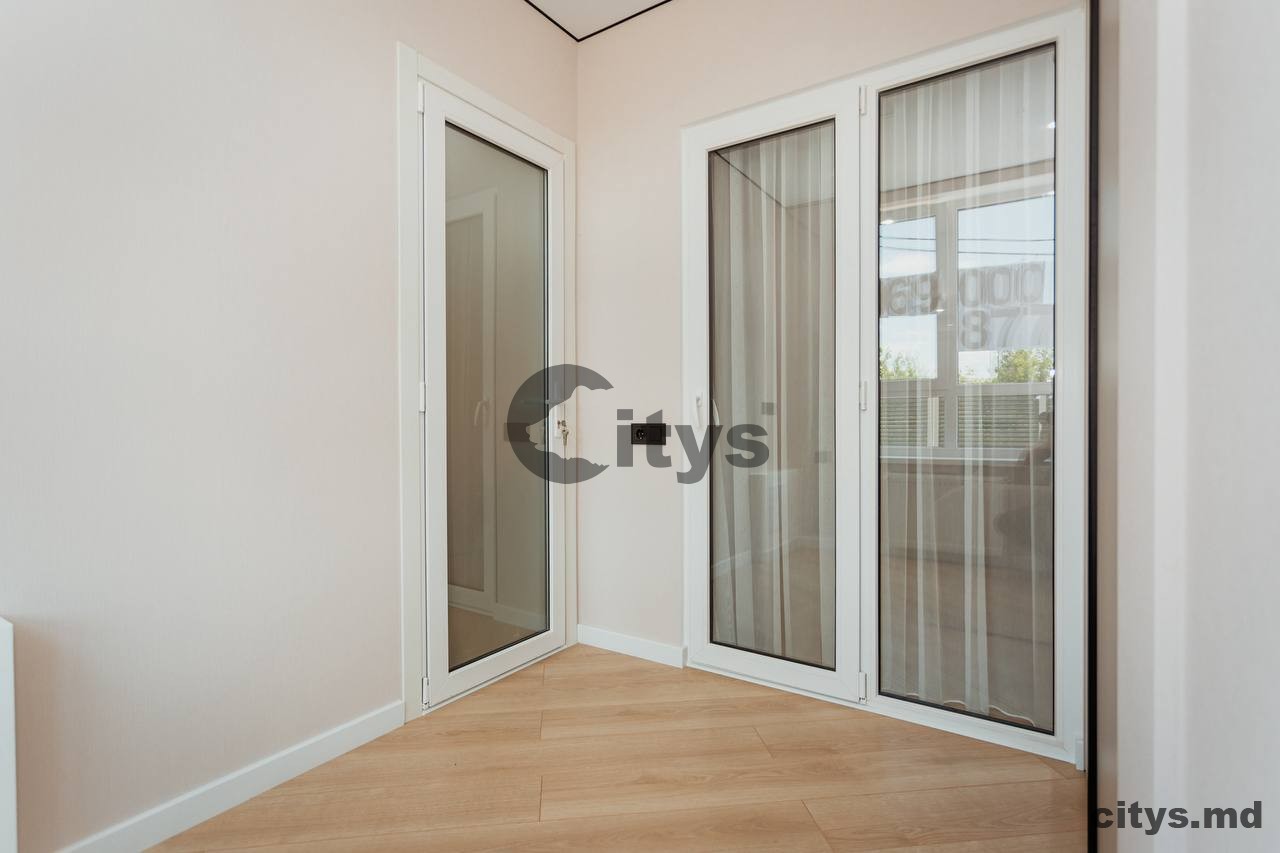 Apartament cu 2 camere, 67m², Durleşti photo 3