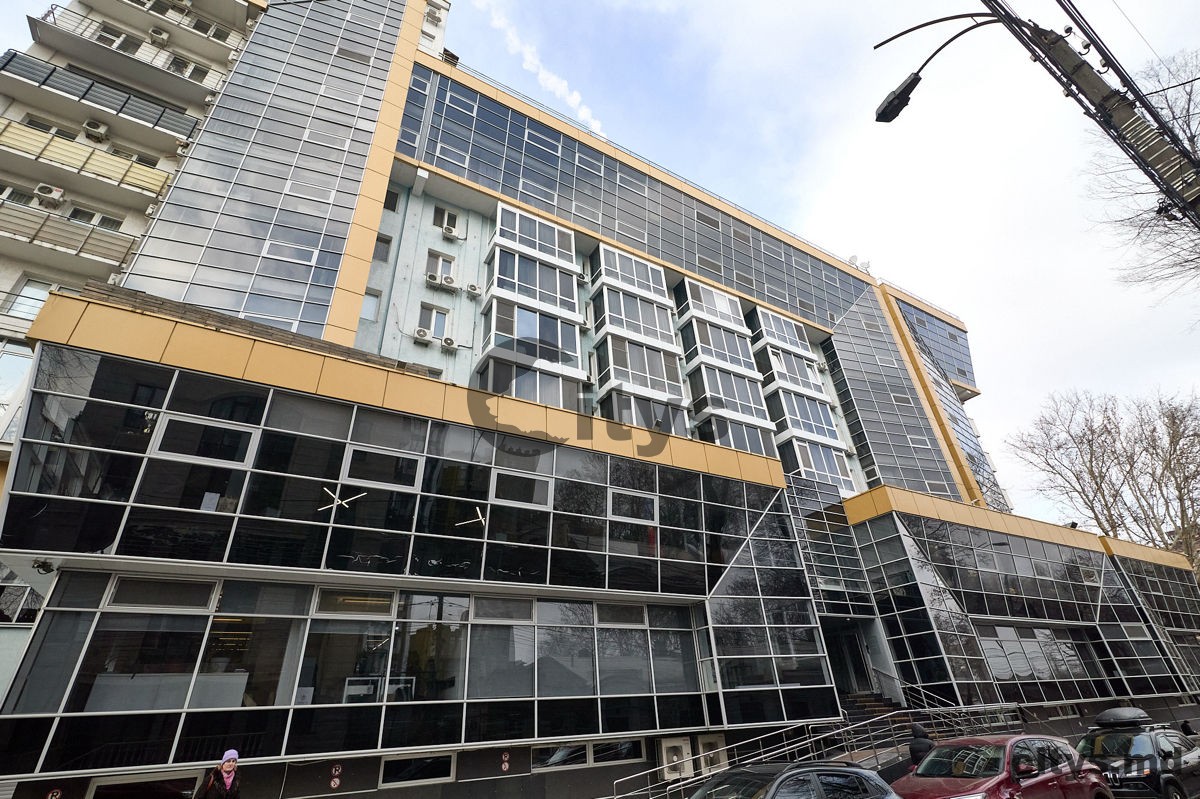 Apartament cu 1 cameră, 35m², Strada Lev Tolstoi photo 0