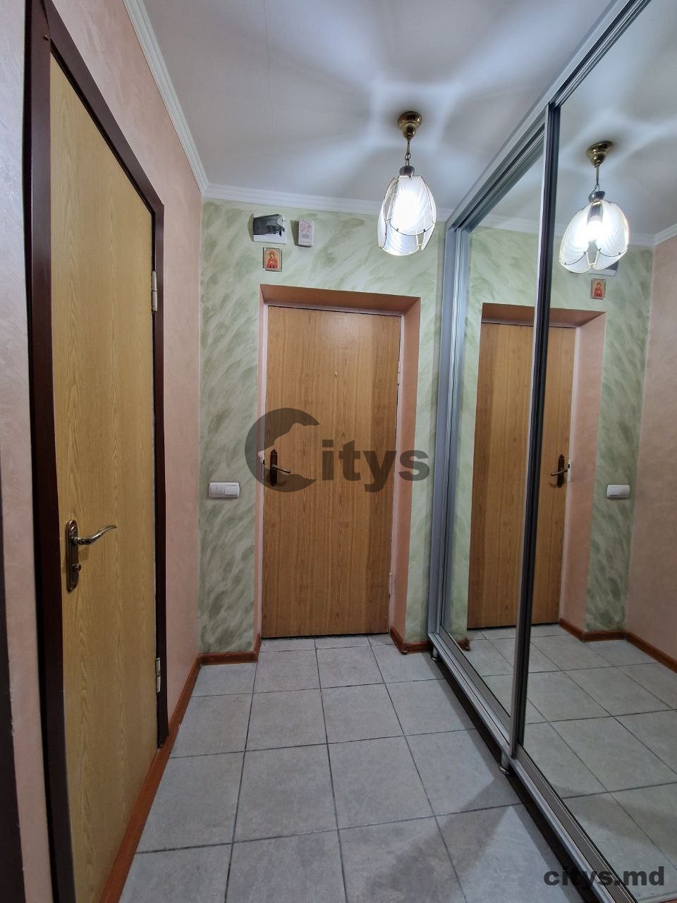 Apartament cu 2 camere, 46m², Muncești photo 2