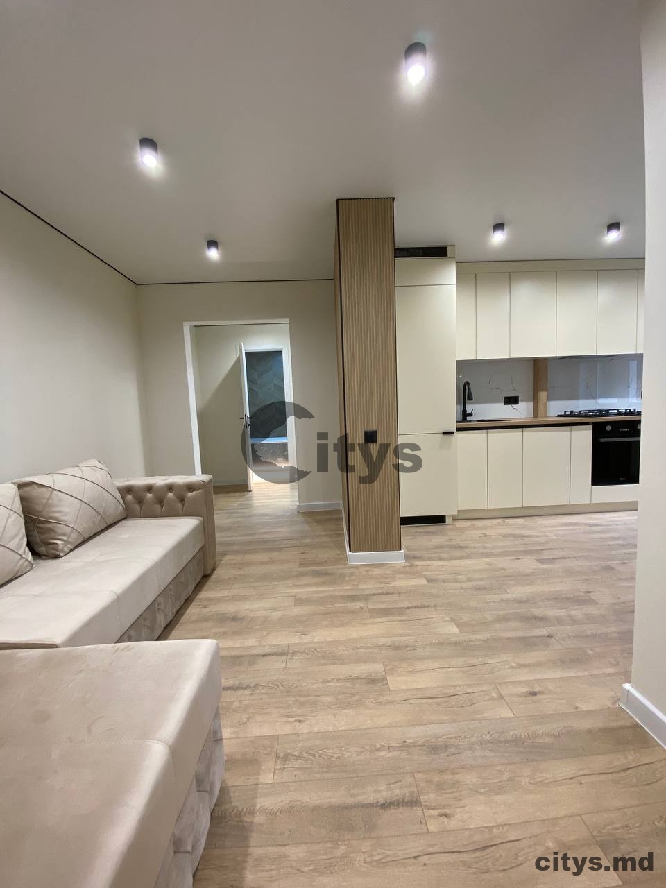 Apartament cu 3 camere, 76m², Bulevardul Dacia photo 6