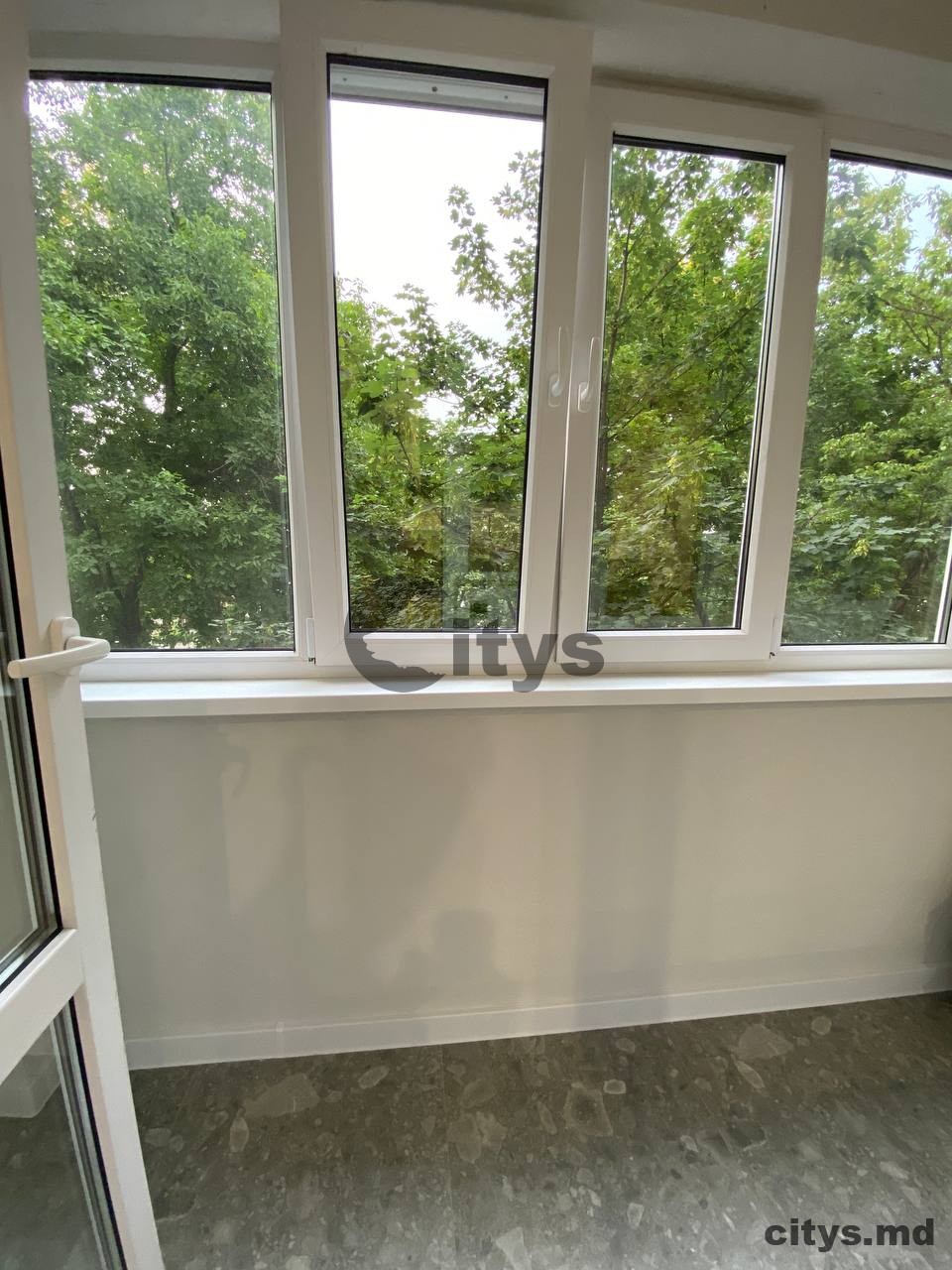 Apartament cu 3 camere, 76m², Bulevardul Dacia photo 1