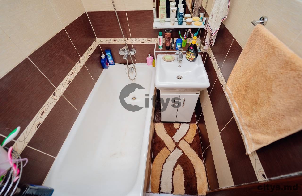 Apartament cu 2 camere, 64m², Strada sarmizeghetuza photo 1