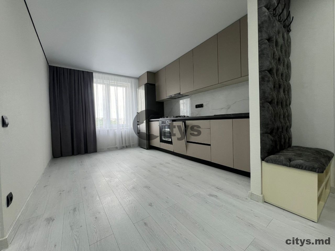 Apartament cu 3 camere, 75m², Buiucani, Vasile Lupu photo 0