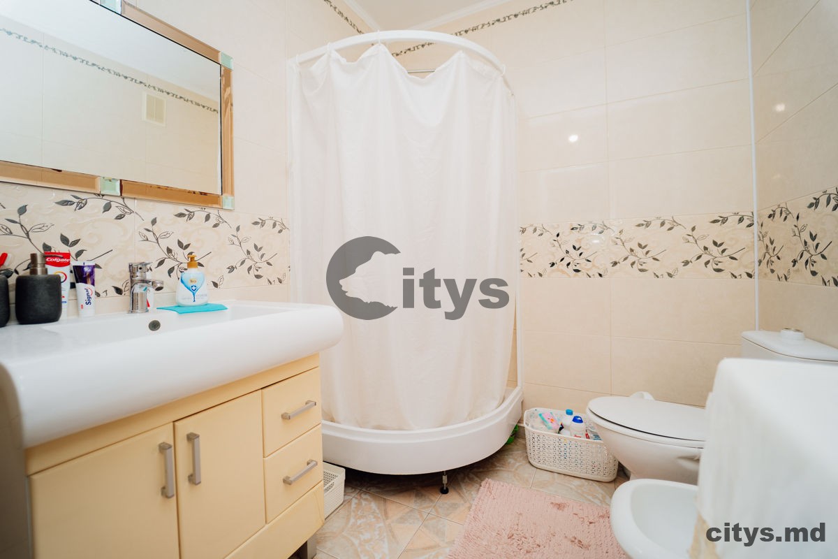 Apartament cu 2 camere, 50m², Cuza Vodă photo 2