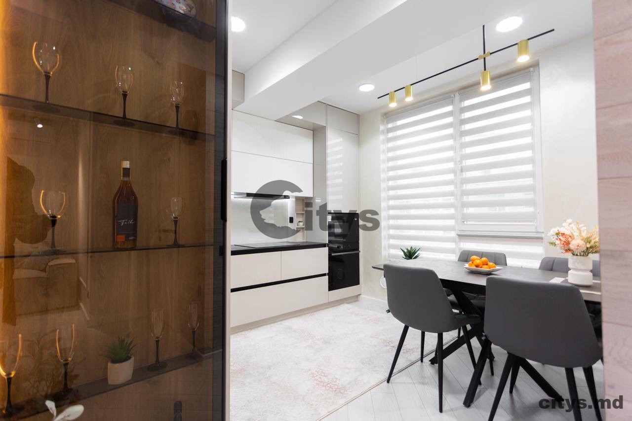 Apartament cu 3 camere, 95m², Mihai sadoveanu photo 17