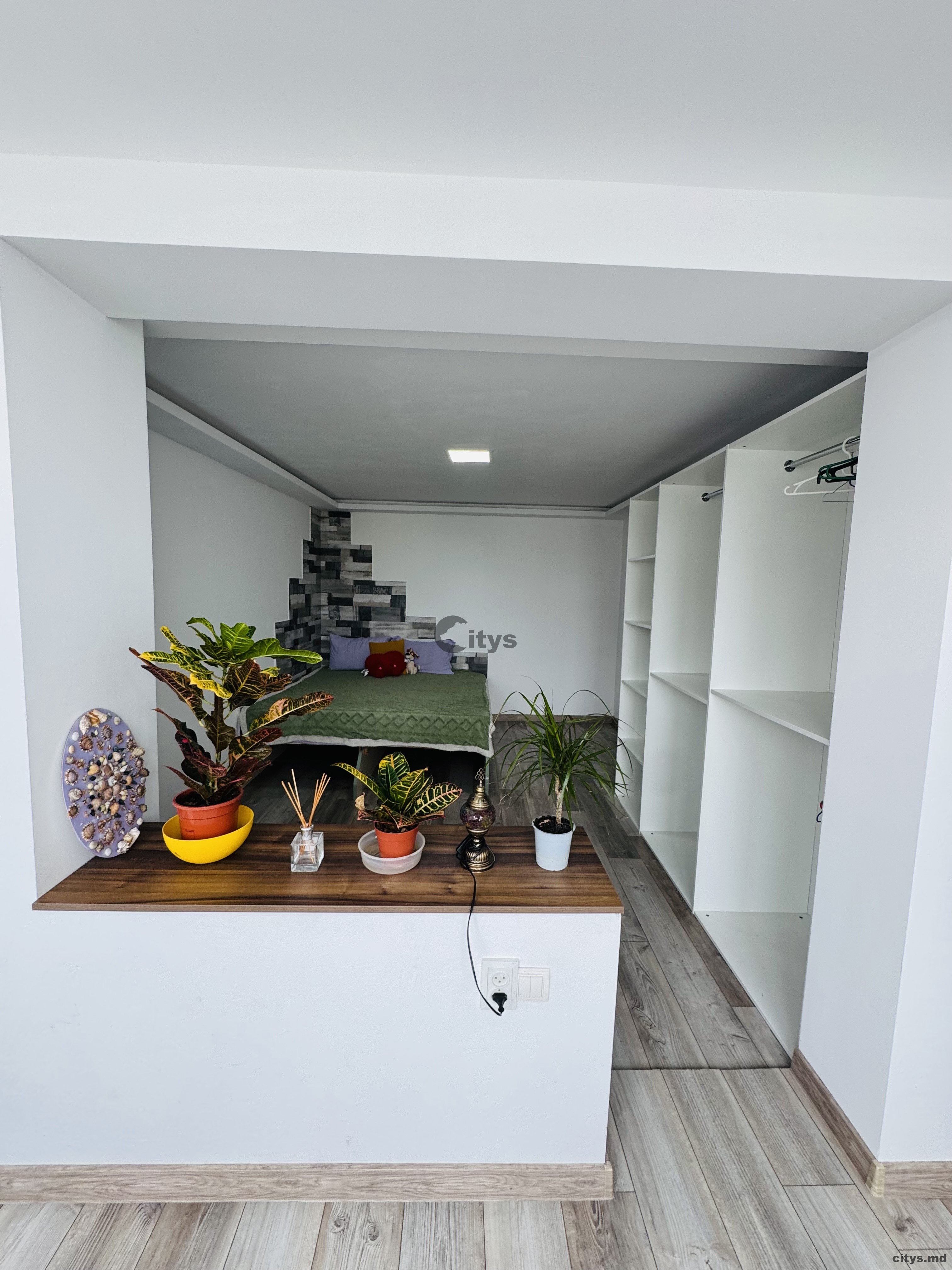 4-х комнатная квартира, 80м², Игорь Виеру photo 4