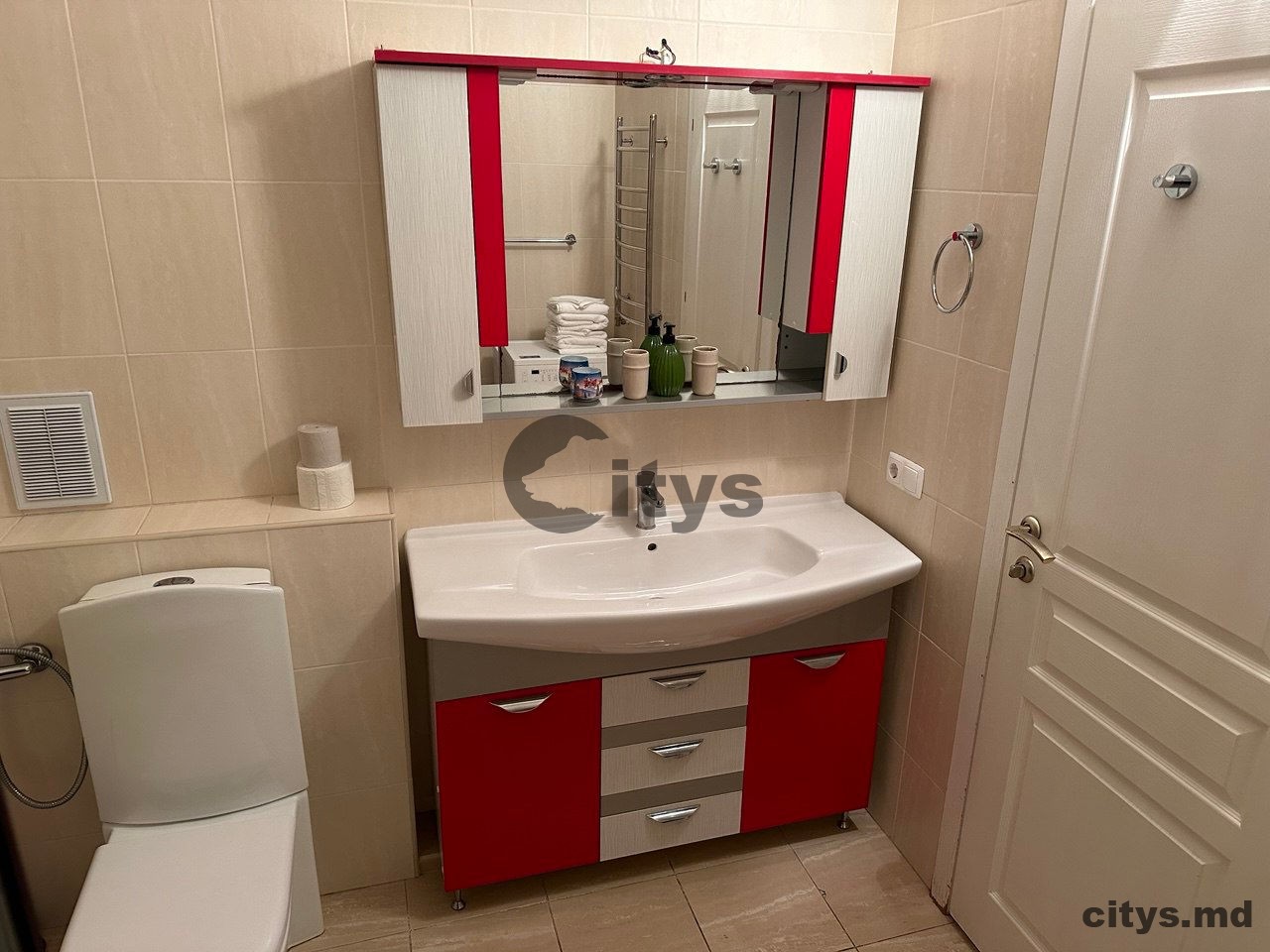 Chirie -Apartament cu 3 camere, 118m², Bogdan Voevod photo 1