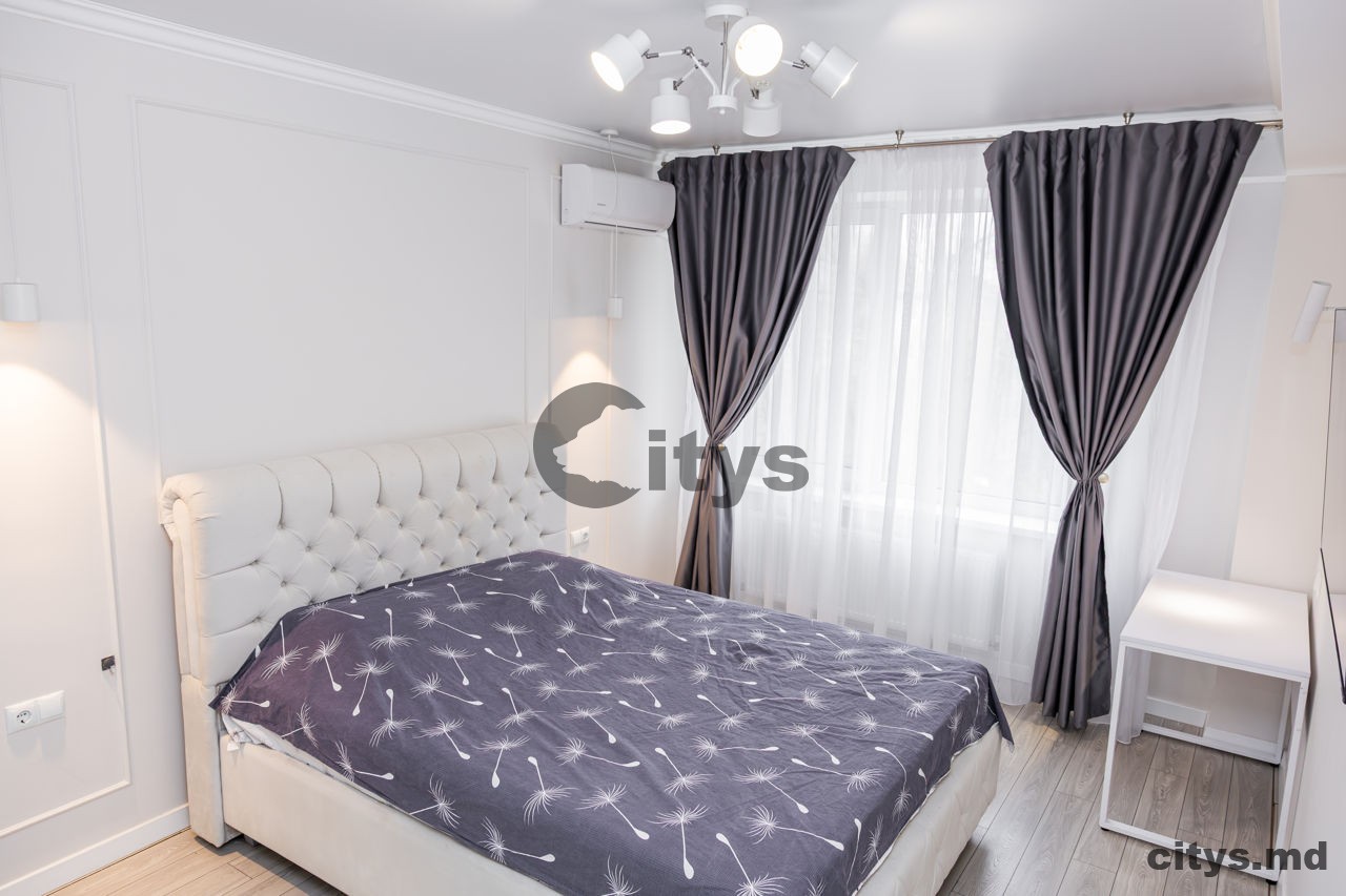 1 комнатная квартира, 52м², Trandafirului photo 2
