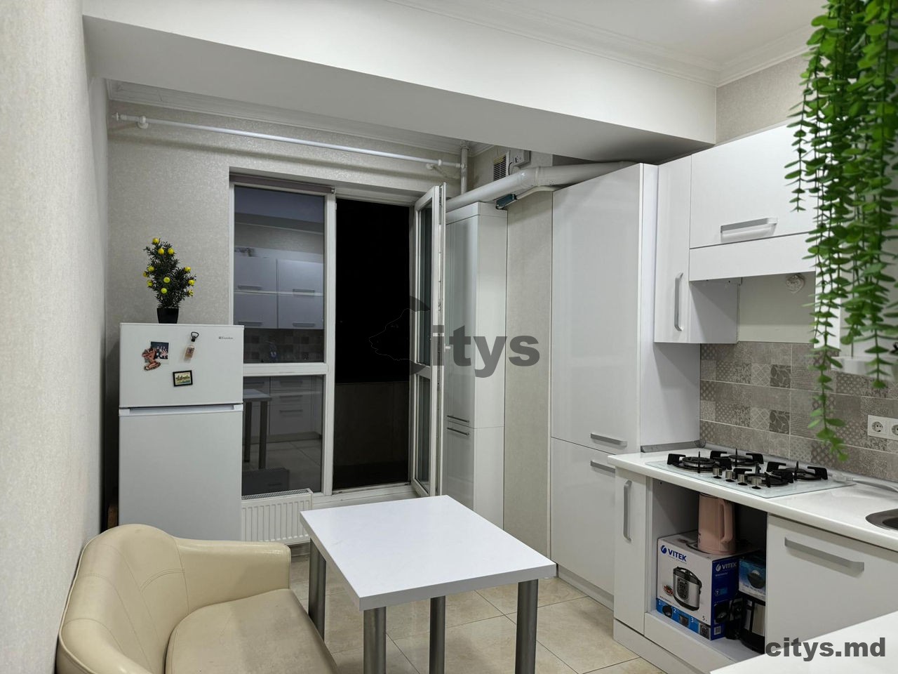 Chirie-Apartament cu 1 cameră, 49m², Centru, Grigore Ureche photo 8