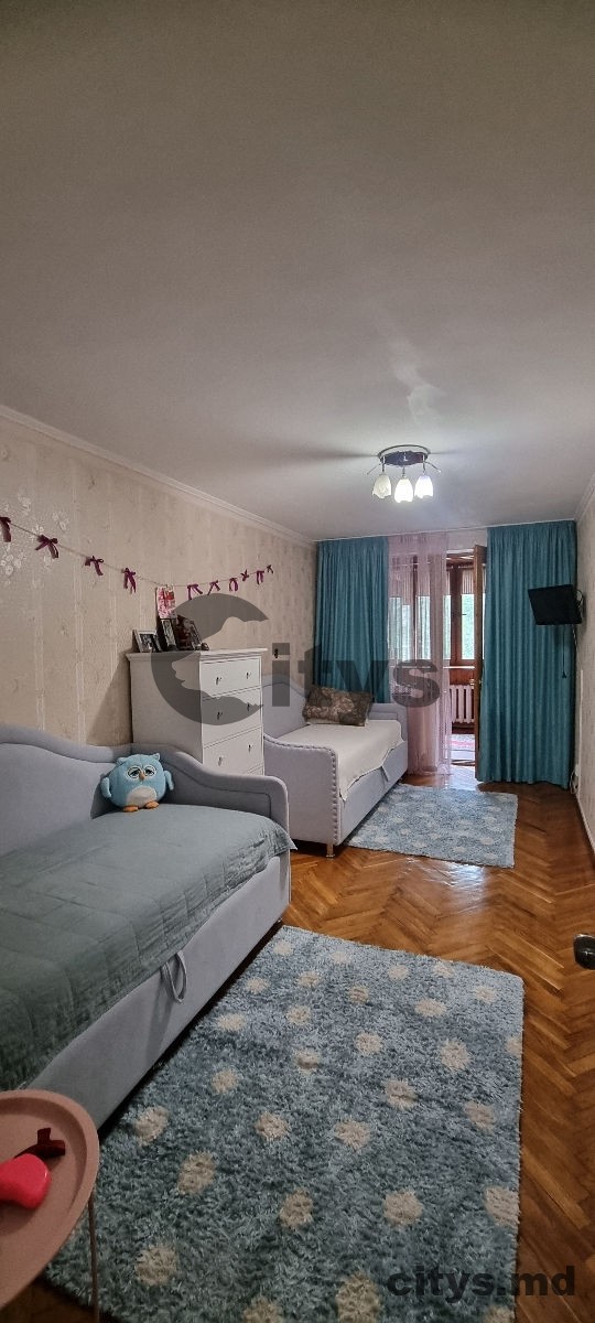 Apartament cu 3 camere, 74m², str. Miron Costin photo 1