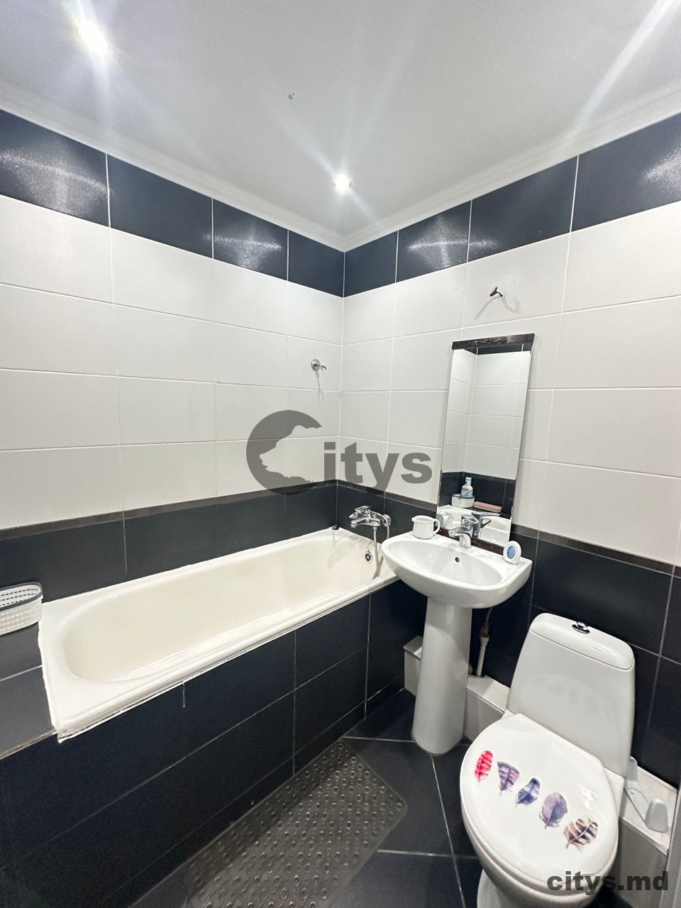 Apartament cu 2 camere, 60m², Ботаника, Dacia photo 4