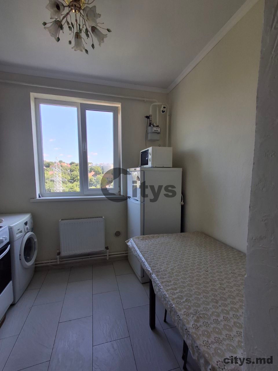 chirie- Apartament cu 2 camere, Centru 45m², Конструкторилор photo 5