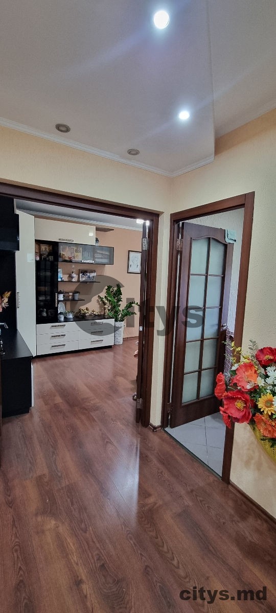 Apartament cu 2 camere, 58m², str. Matei Basarab photo 2