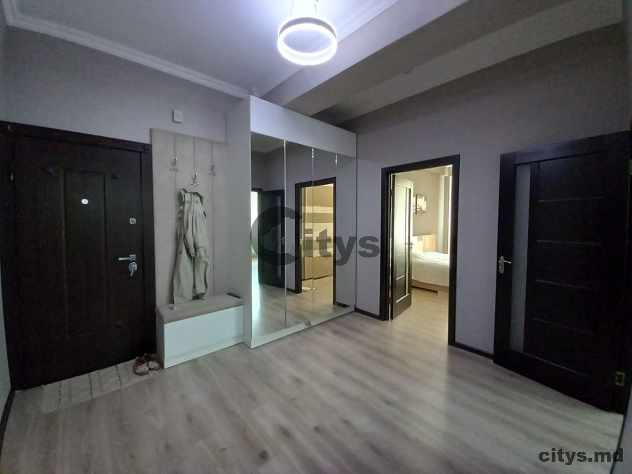 Apartament cu 2 camere, 85m², Chișinău, Botanica, bd. Decebal photo 4