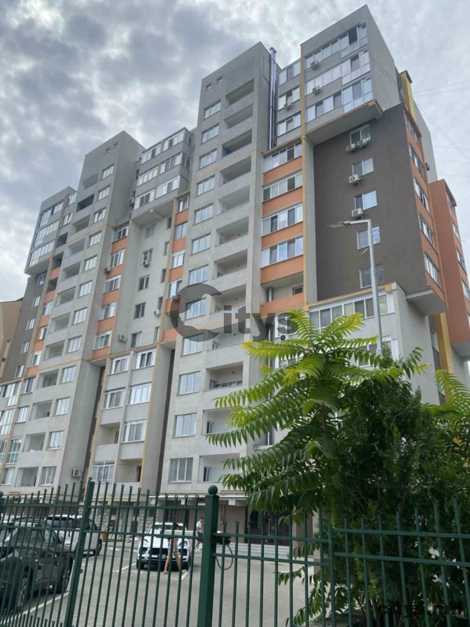 Apartament cu 2 camere, 85m², Chișinău, Botanica, bd. Decebal photo 1