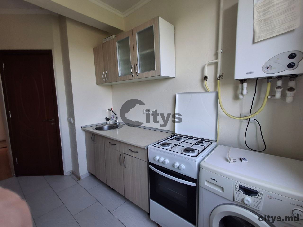 chirie- Apartament cu 2 camere, Centru 45m², Конструкторилор photo 0