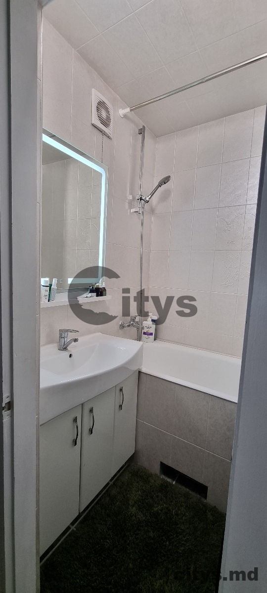 Apartament cu 3 camere, 74m², str. Miron Costin photo 7