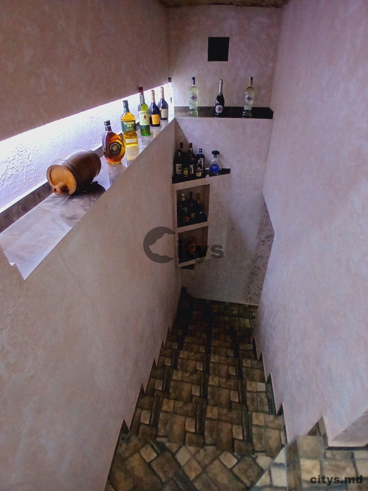 Casă cu 2 nivele, 250m², N.Sulac photo 1