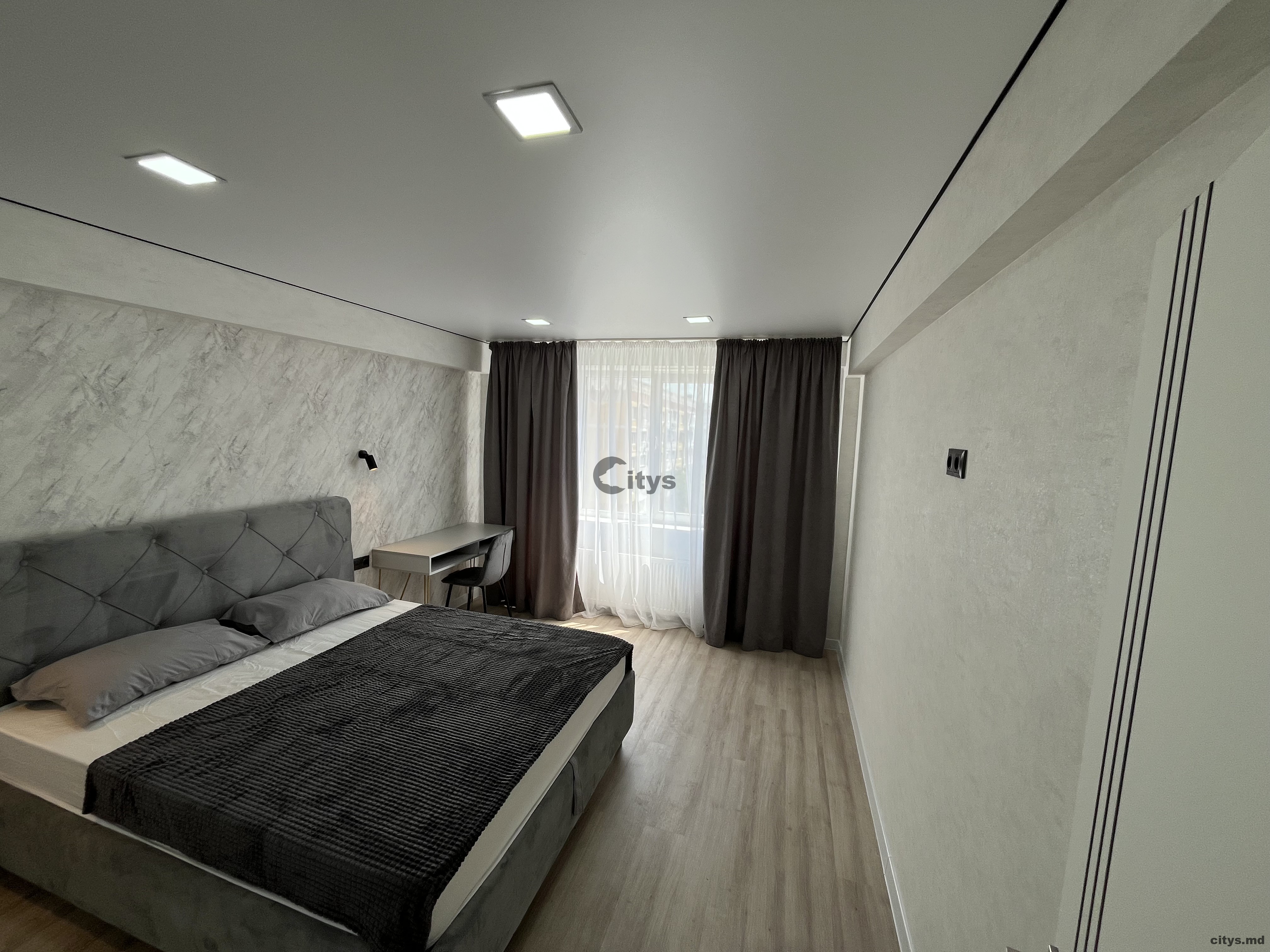 Apartament cu 4 camere, 105m², Buiucani, Calea Ieșilor photo 14