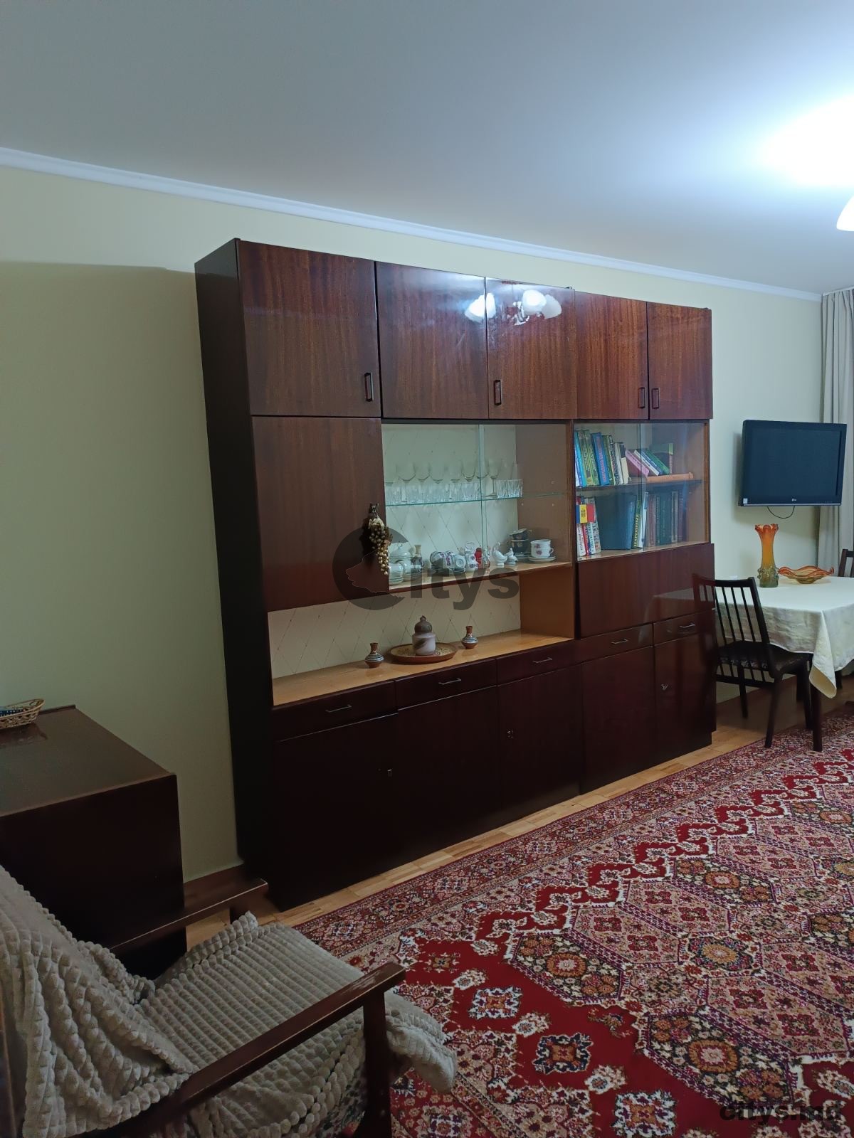 Chirie, Apartament cu 3 camere, 72m²,Ботаника,  Траян photo 3