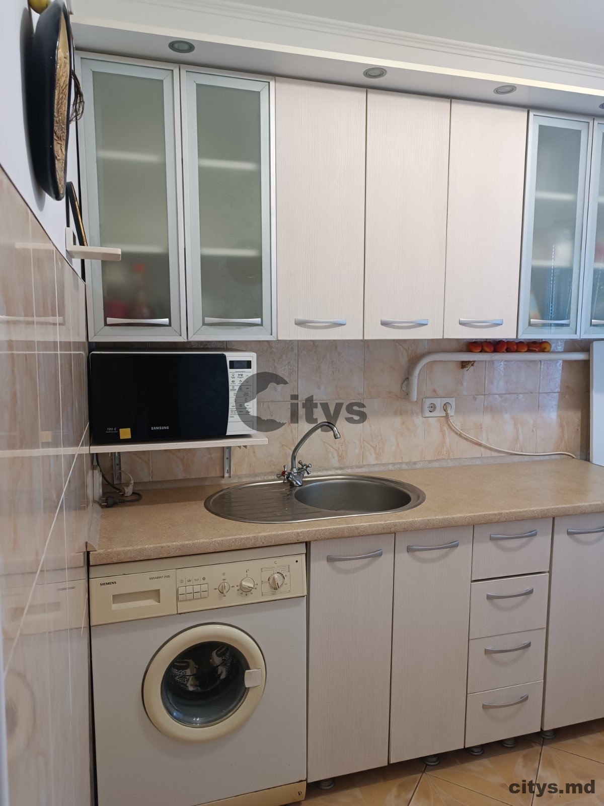 Chirie, Apartament cu 3 camere, 72m²,Ботаника,  Траян photo 0