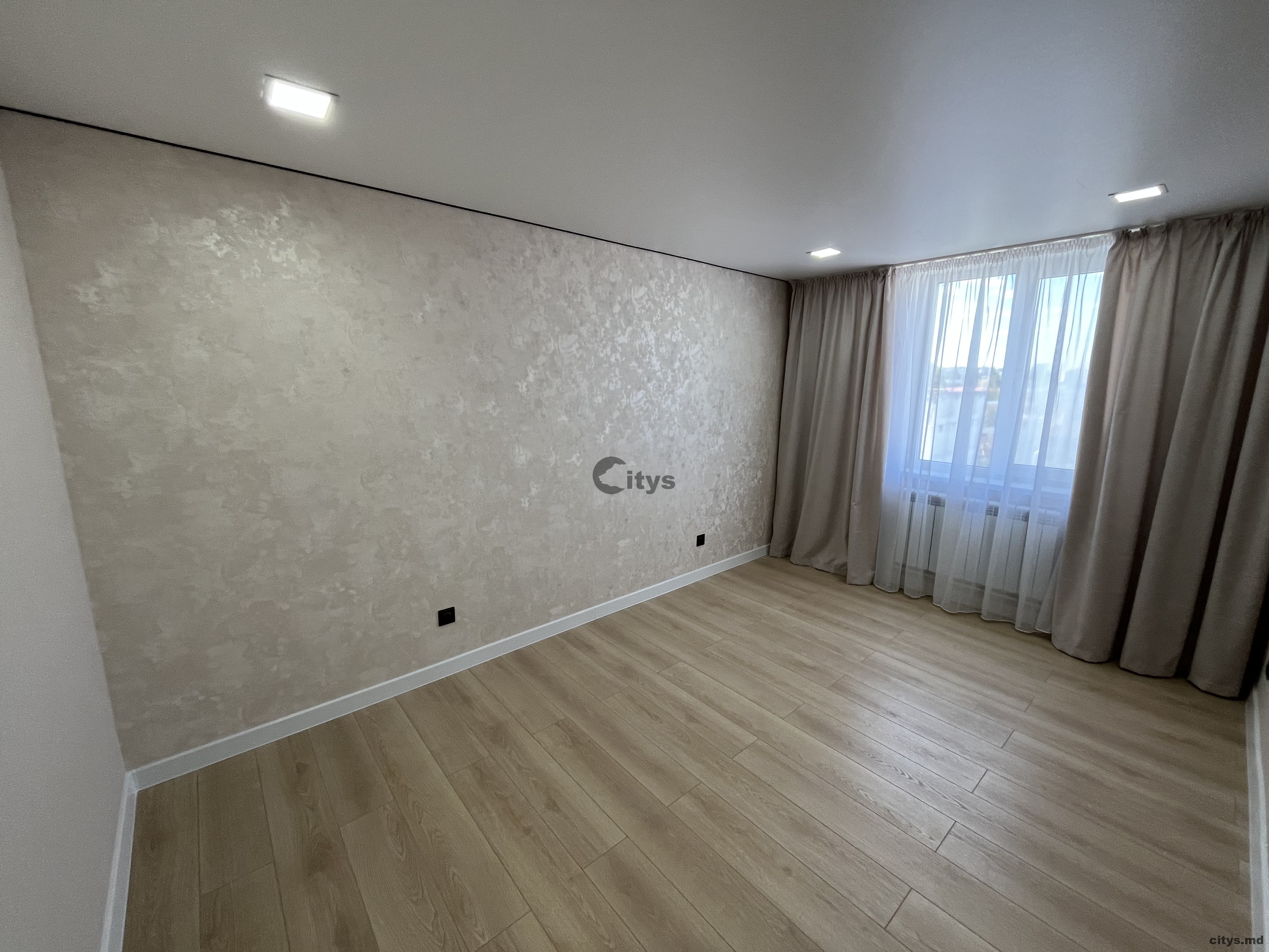 Apartament cu 3 camere, 75m², Botanica, Sarmizegetusa photo 6