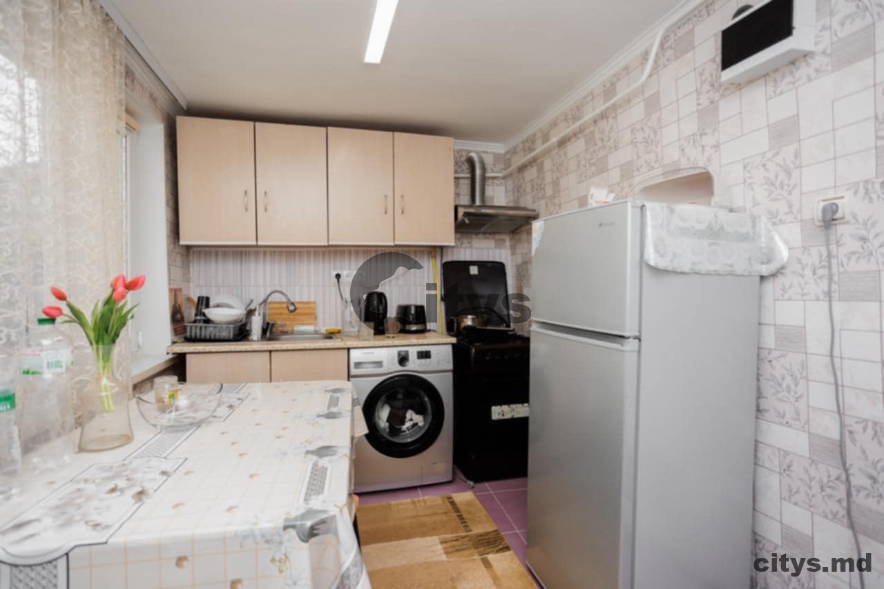 Apartament cu 2 camere, 49m², Centru,Cojocarilor photo 2