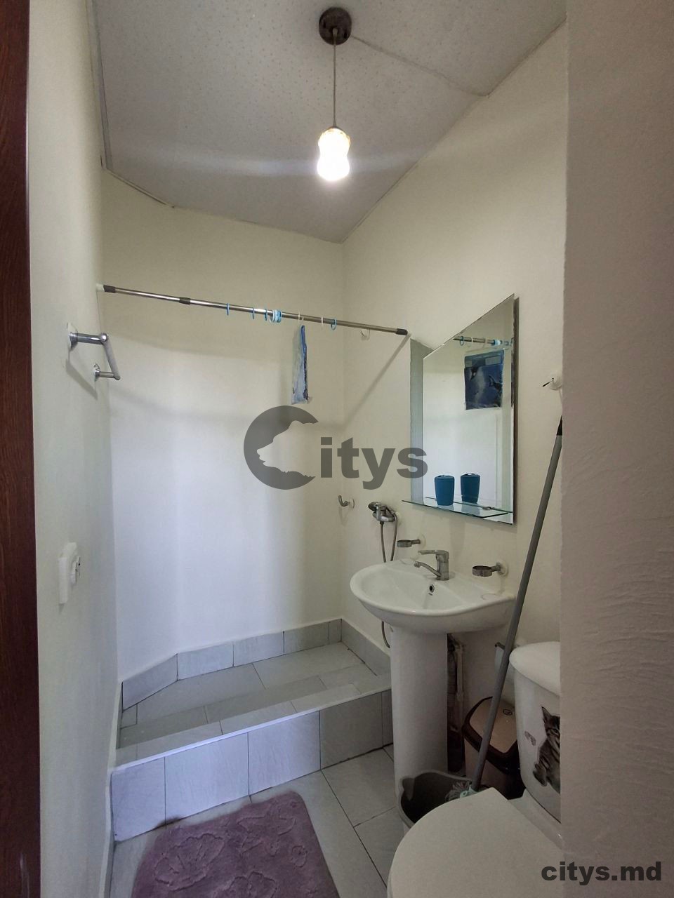 chirie- Apartament cu 2 camere, Centru 45m², Конструкторилор photo 6